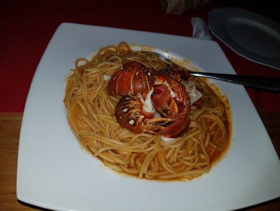 Le Petit MK restaurante